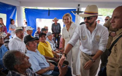 El presidente visita Quimbaya y llama a los colombianos a volver al Quindío